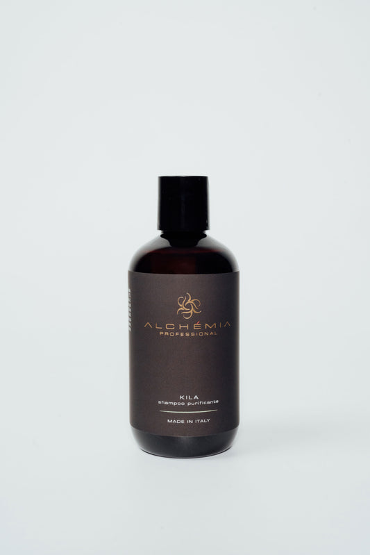 Shampoo antiforfora purificante-Kila shampoo in a dark bottle, perfect for oily scalp or dandruff.